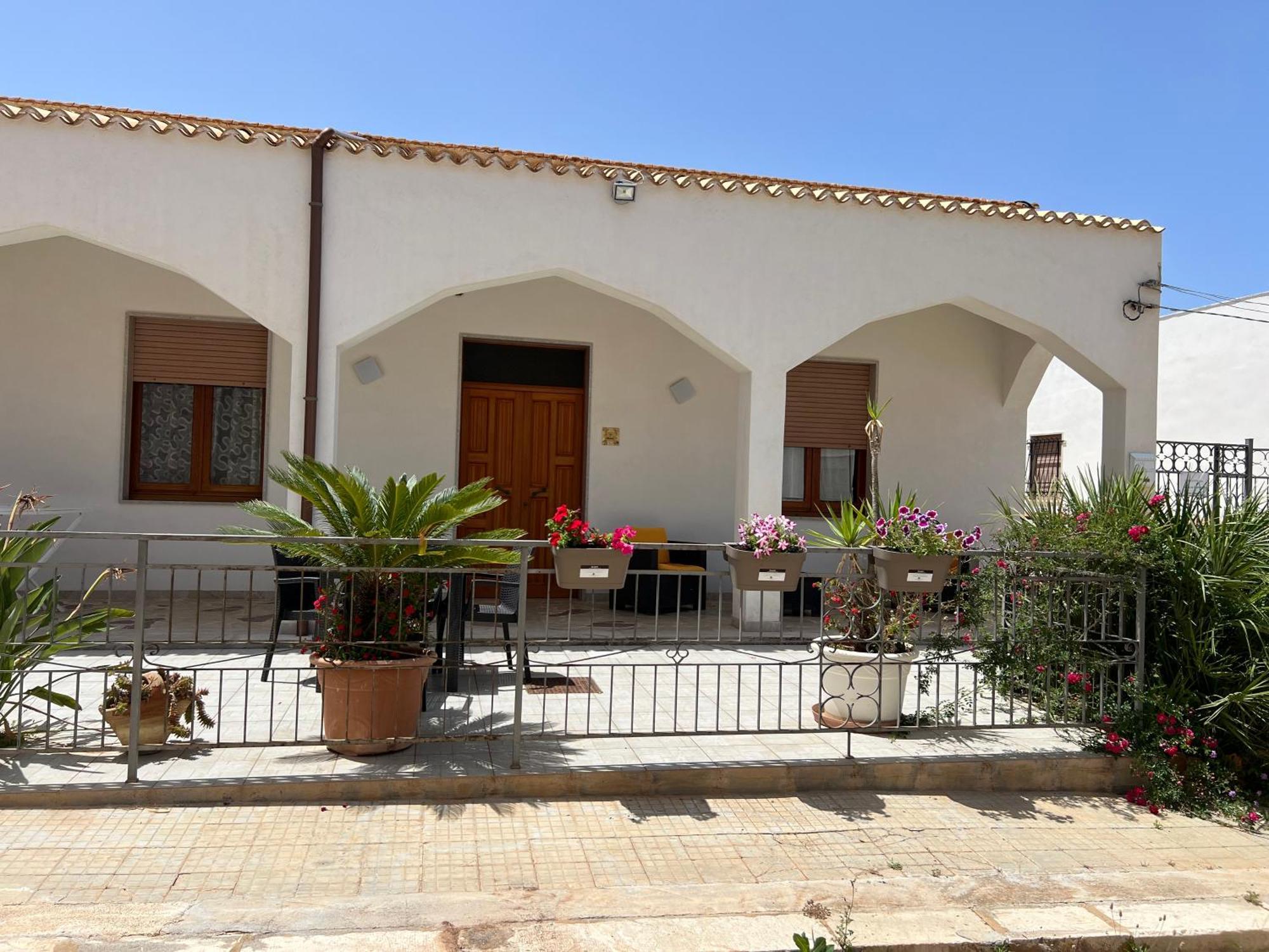 Villa Dolce Vita Castelluzzo Esterno foto